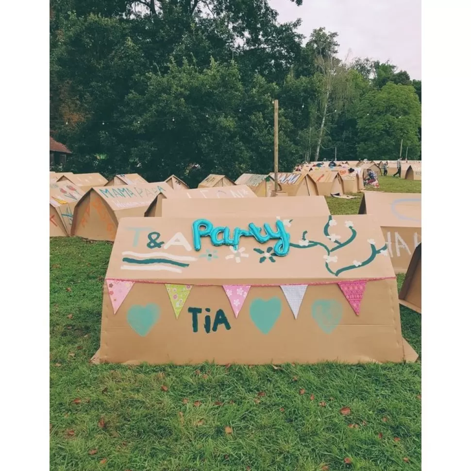KarTent Tenten^Kartonnen Tent -
